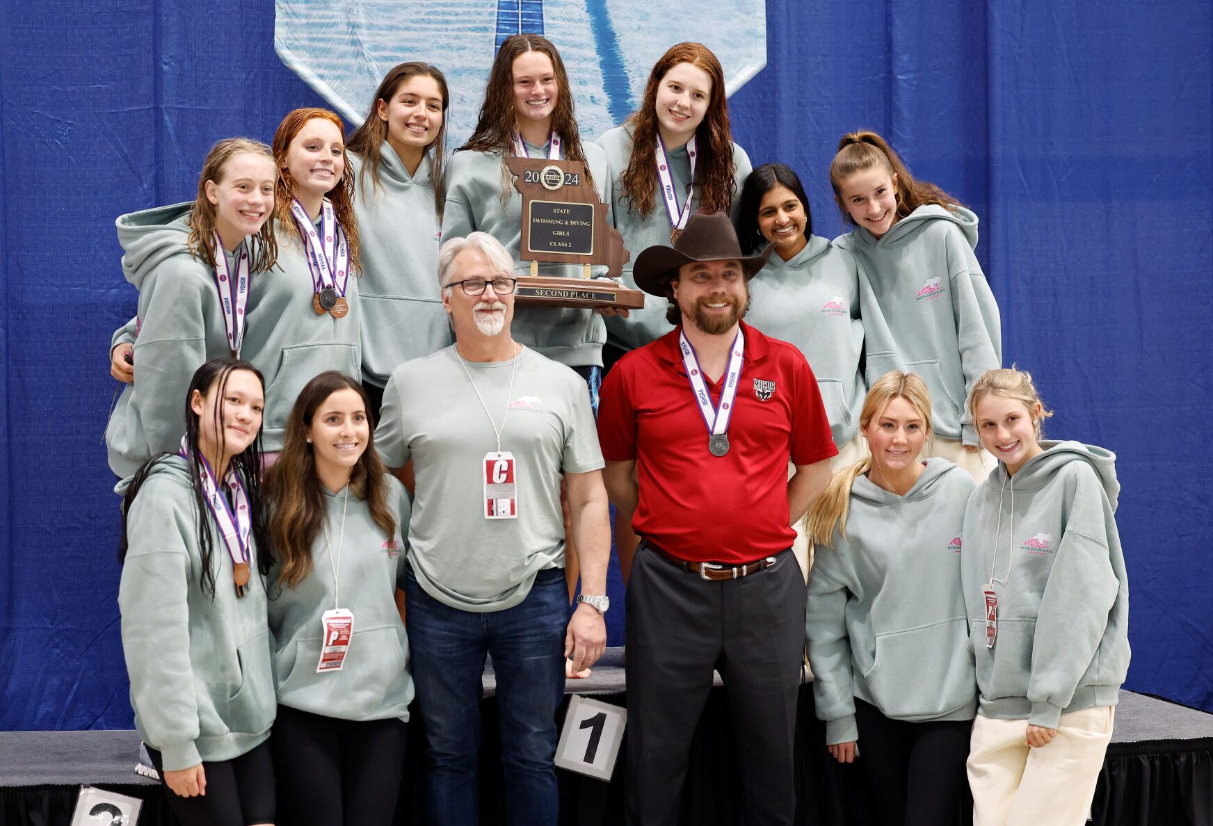 Class 2 state swimming championship